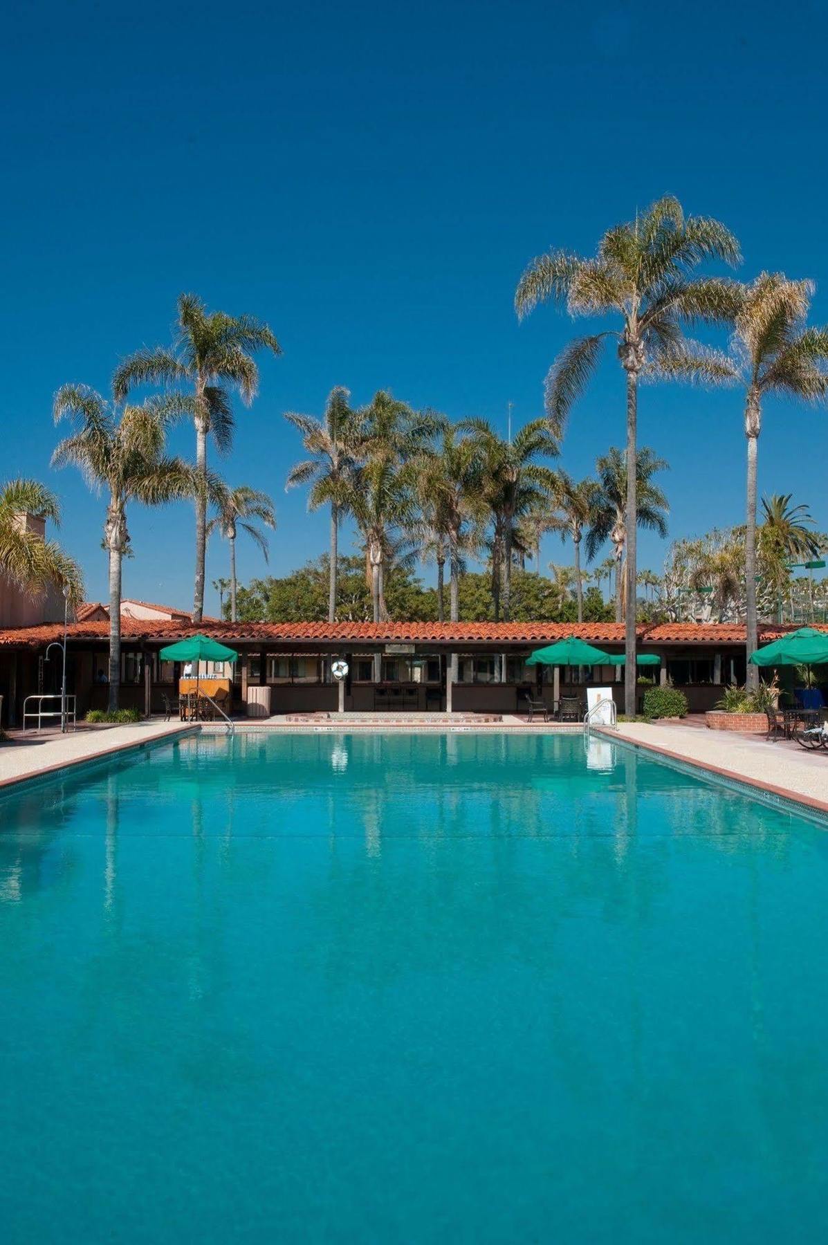La Jolla & Tennis Club