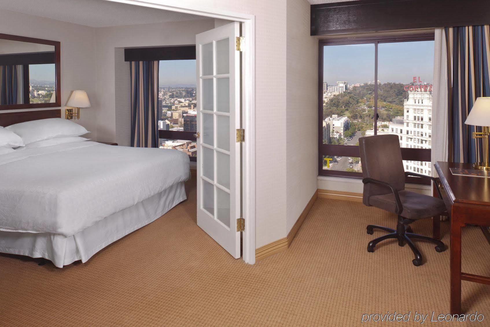 Marriott Vacation Club,    3* San Diego