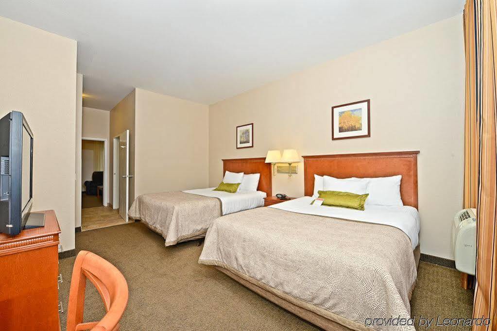 Candlewood By Ihg Hotel San Diego