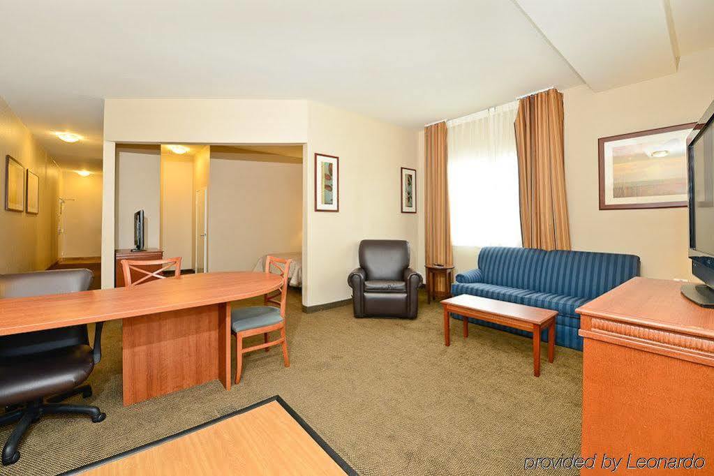 Candlewood By Ihg