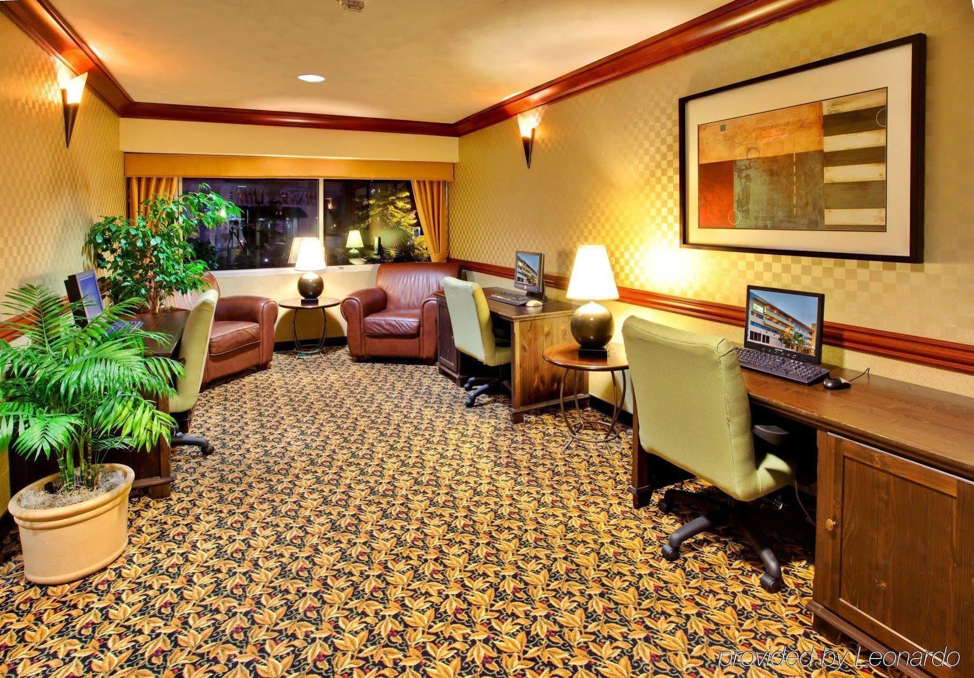 Express - Downtown By Ihg 3*