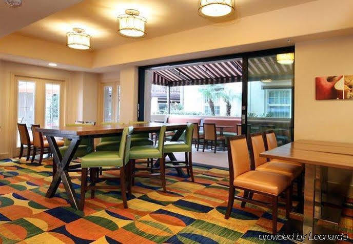 Hotel Fairfield & Old Town 3*