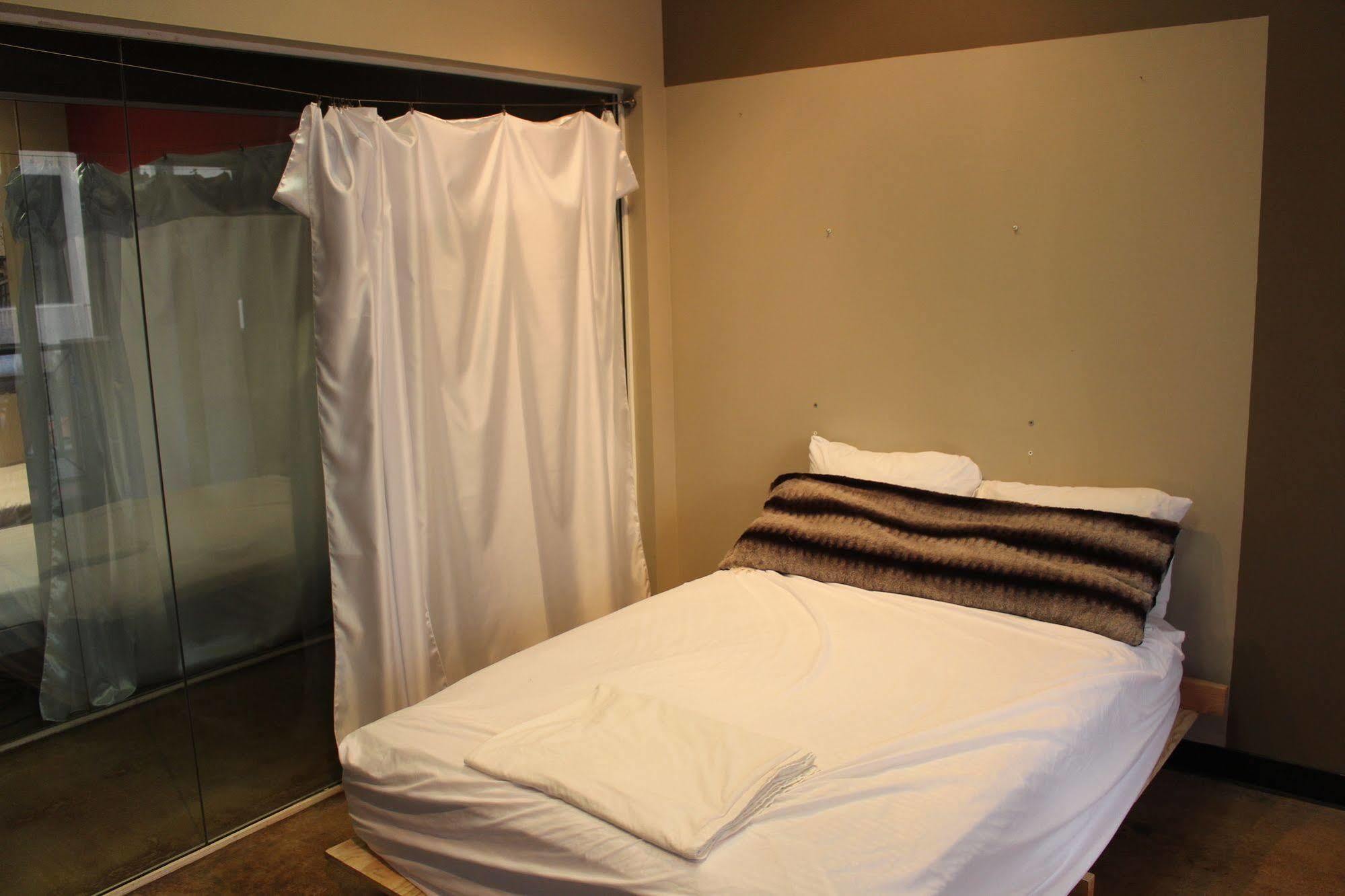 Habibi Hostel San Diego