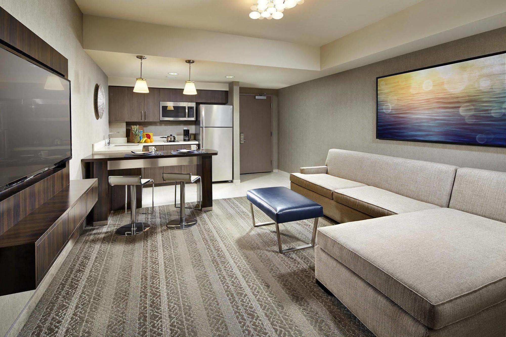 Homewood By Hilton Downtown/bayside
