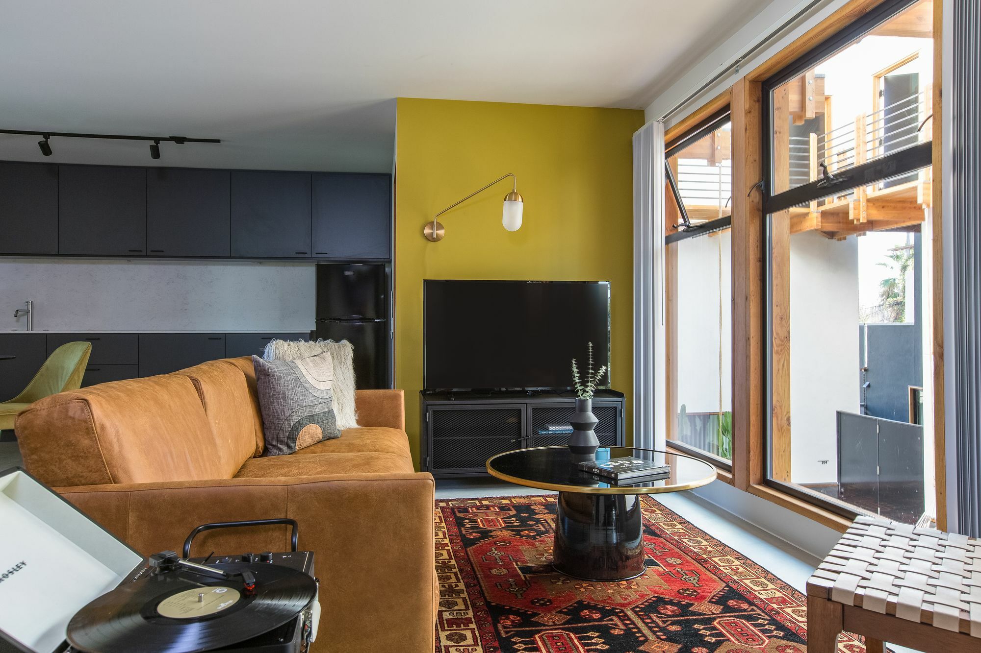 Serene In North Park By Sonder