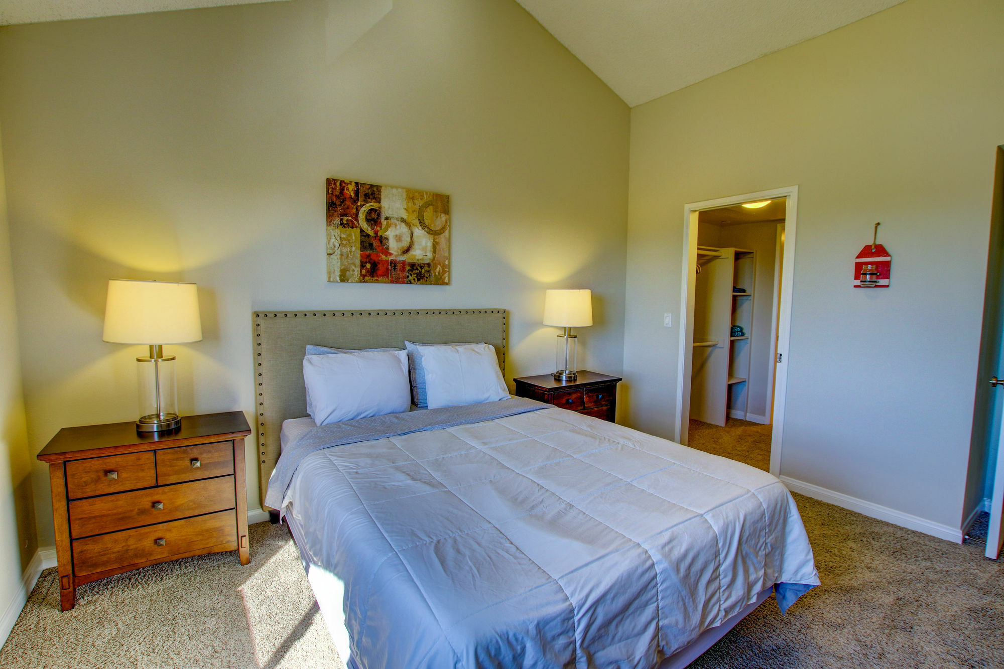 Sunshine At Hillcrest Apartment *