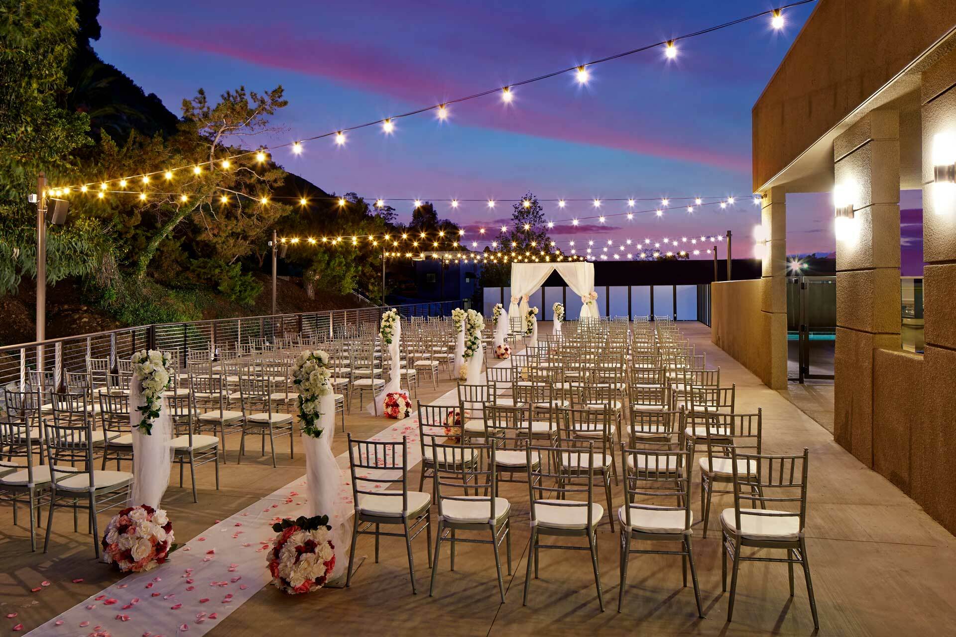 Hotel Hilton Mission Valley 4*