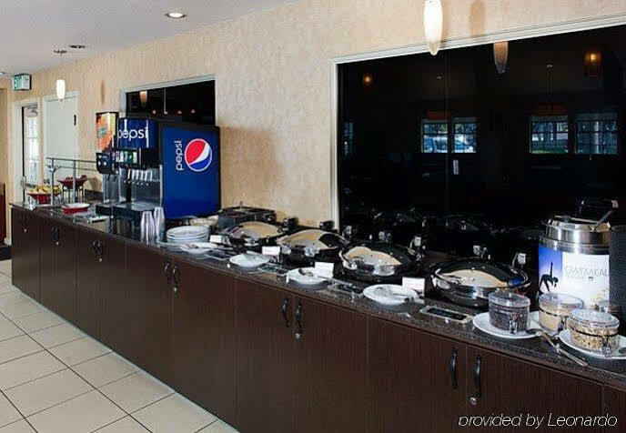 Hotel By Marriott