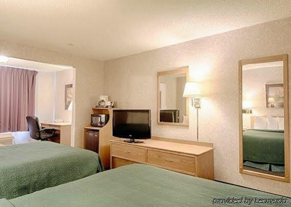 Quality Otay Mesa Hotel 3*