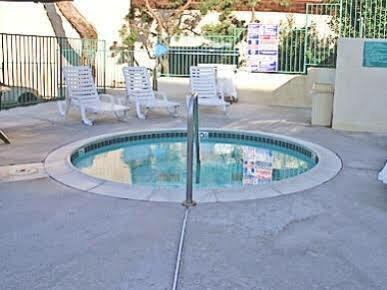 Candlewood By Ihg San Diego