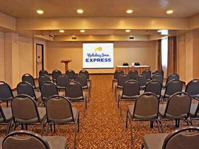 Fairfield & Old Town Hotel 3*