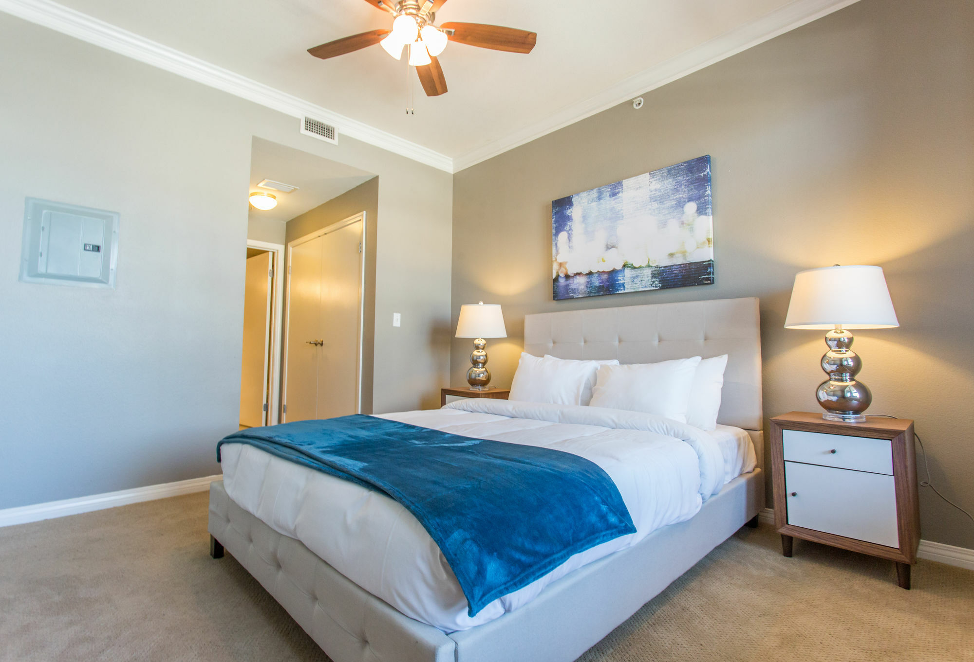 Hotel Smart 1br In Downtown Sd By Sonder