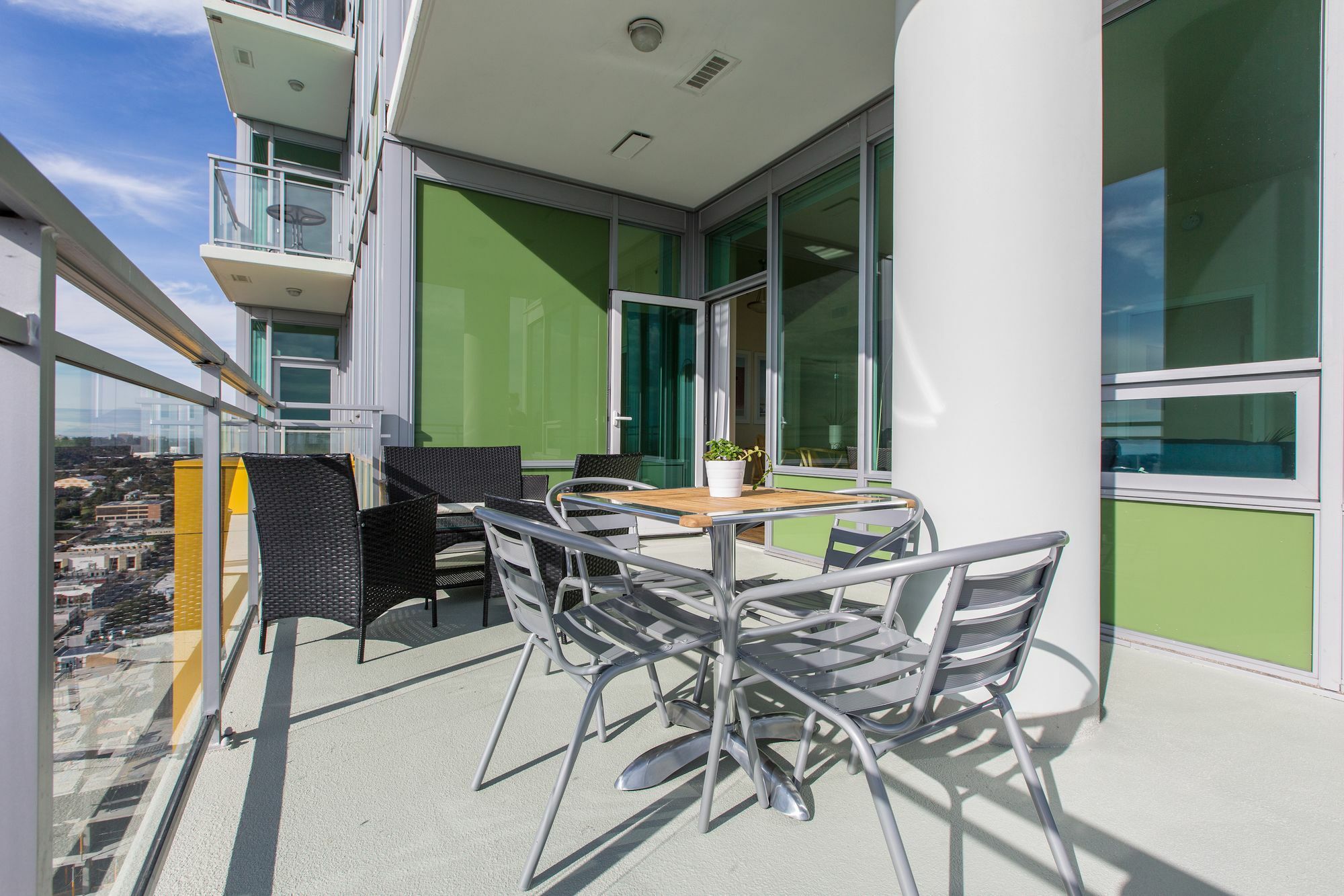 Luxurious 3br In Downtown By Sonder Apartment