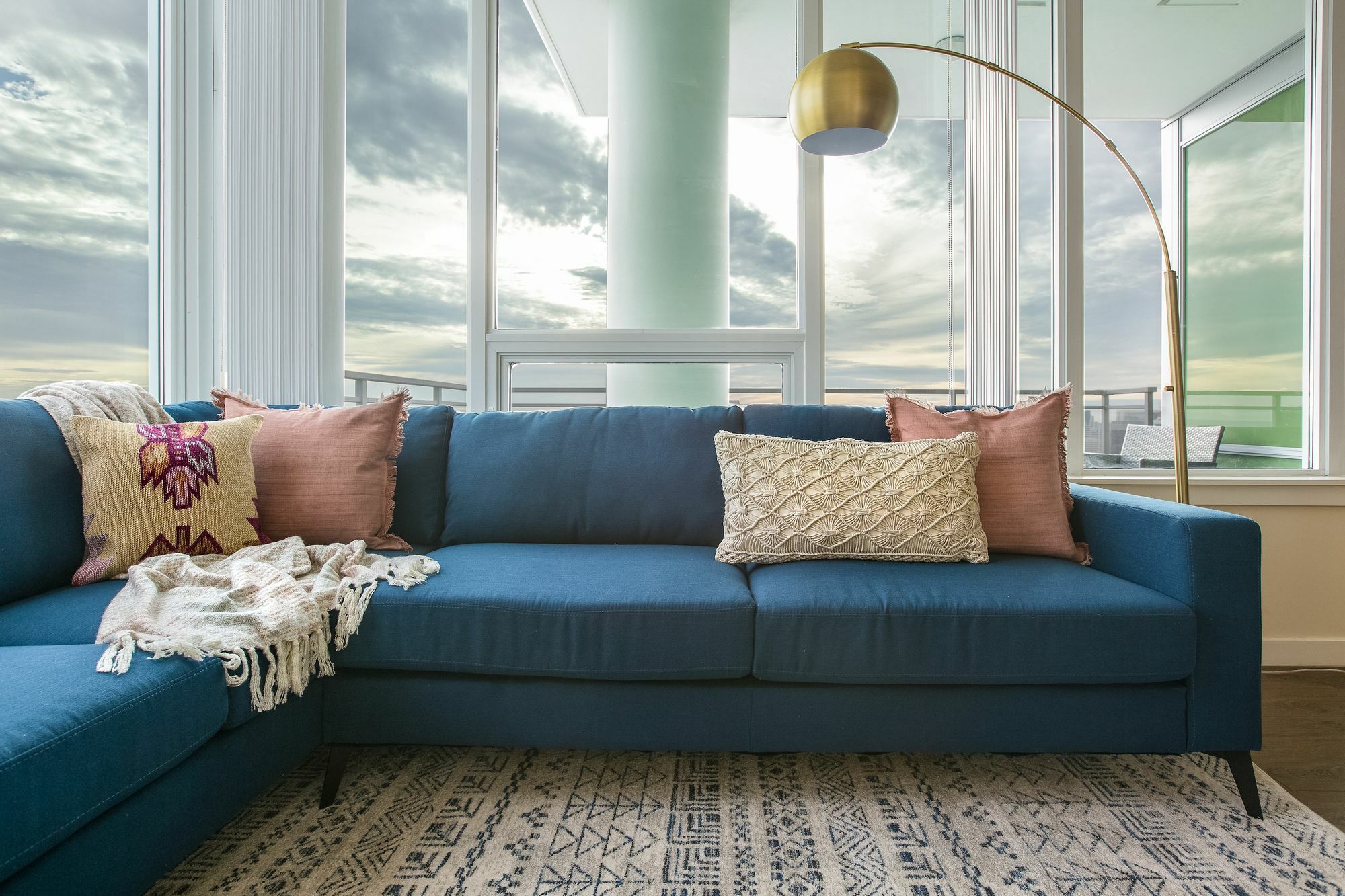 Luxurious 3br In Downtown By Sonder Apartment