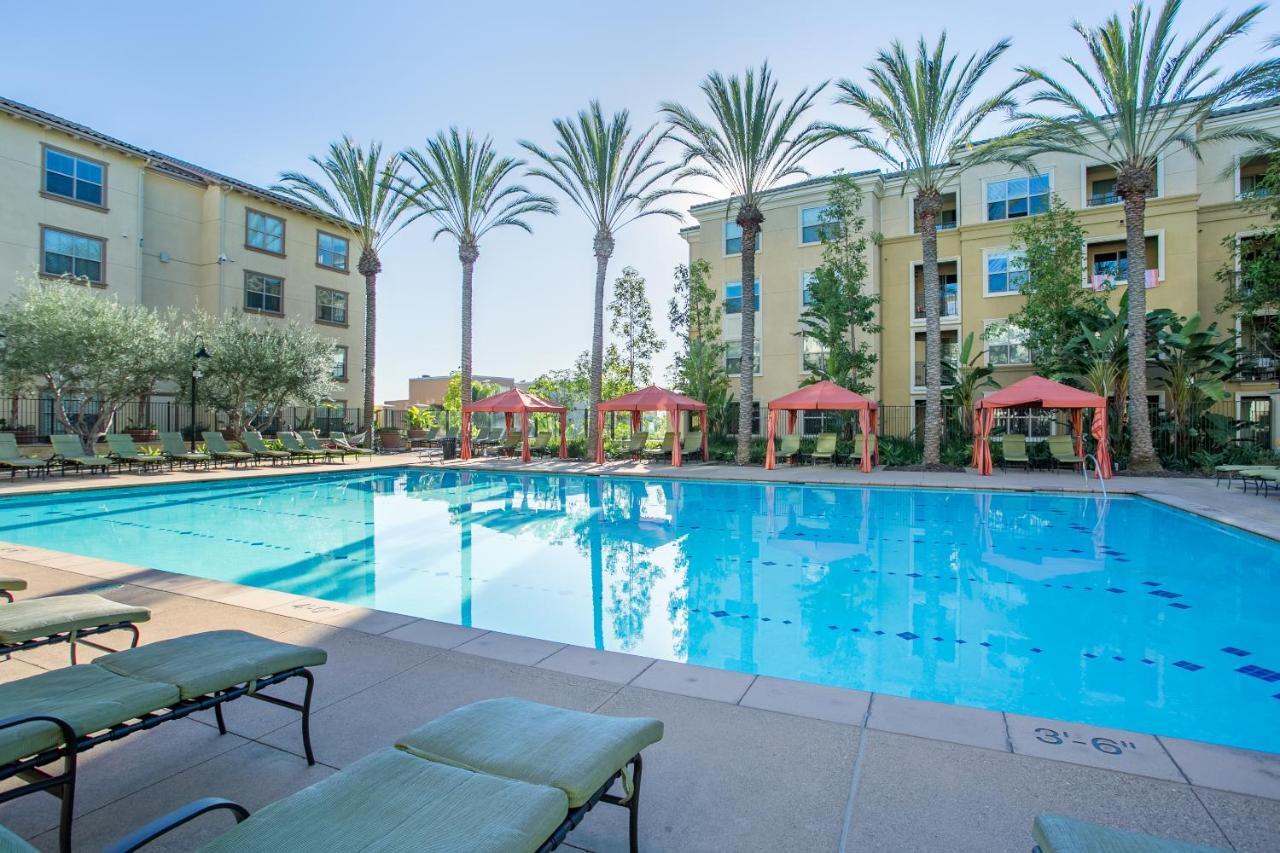 Wanderjaunt - Luxe Mission Valley Apts San Diego