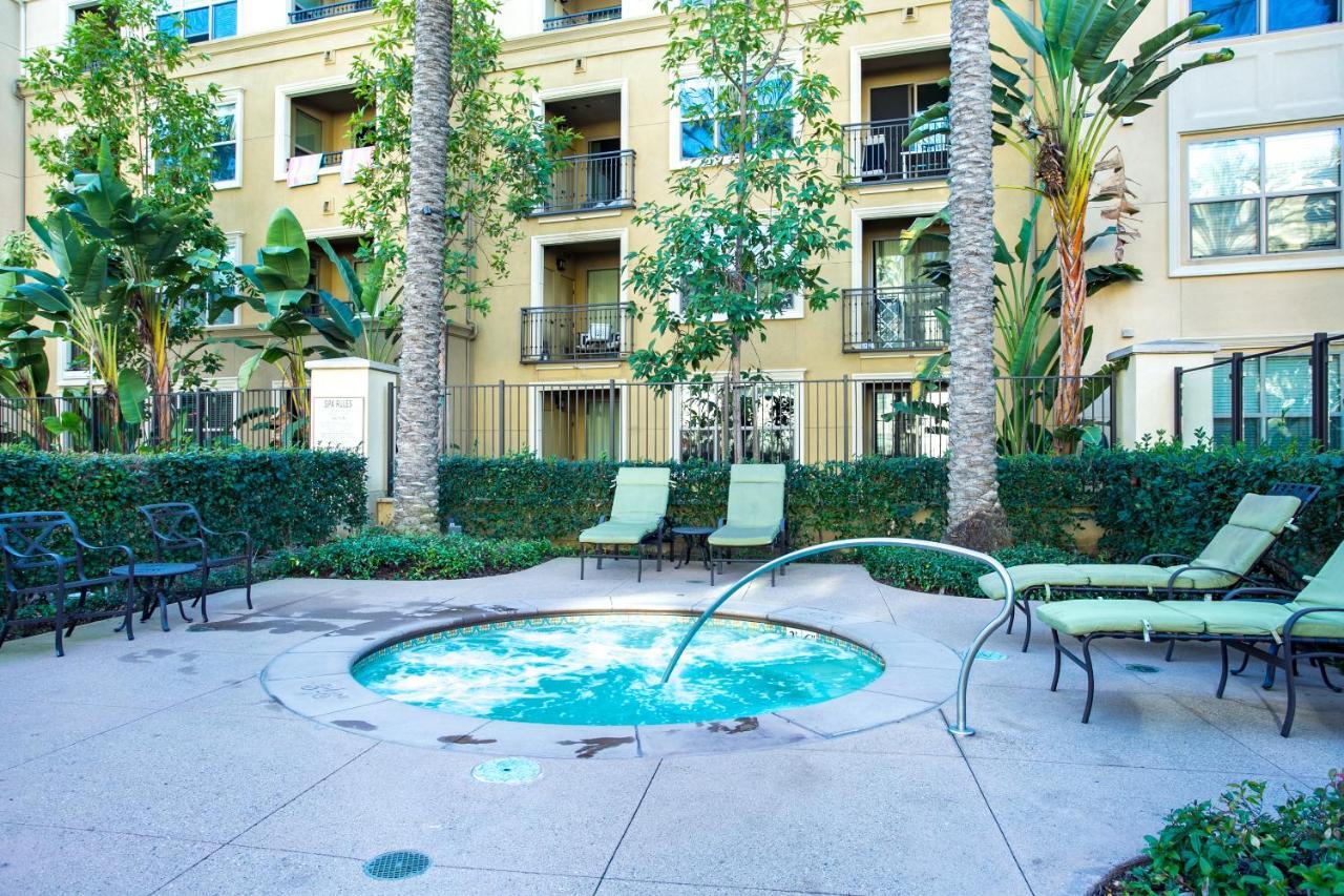 Wanderjaunt - Luxe Mission Valley Apts San Diego