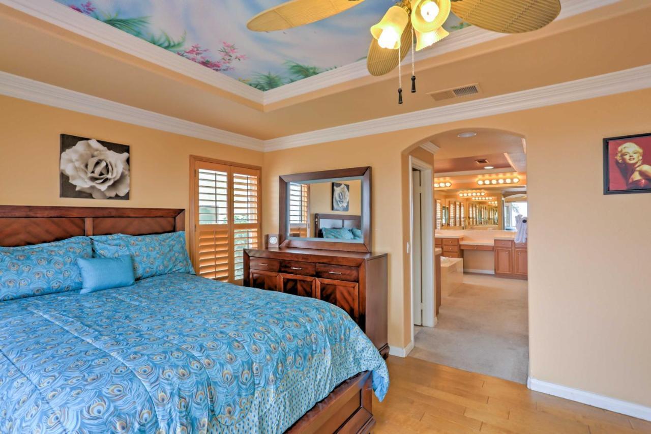 Holiday home Ocean-view With Pool, Patio And Hot Tub