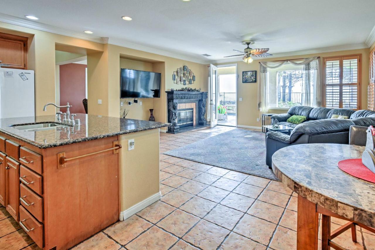Ocean-view With Pool, Patio And Hot Tub Holiday home *