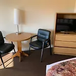 California Suites Hotel