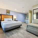 Hotel Point Loma