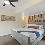 Windnsea Beach Perfection - Walk2Beach, Pet Friendly & Parking