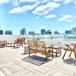 Sunset Stay In Downtown San Diego
