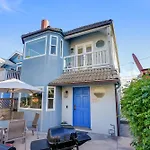 Beach House Perfection Ocean View Ac Patio 5115