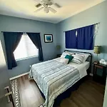 The Studio Apartment In Clairemont - New Ac Unit