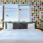 Lively Studio In Hillcrest By Sonder