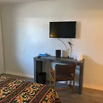 Ez 8 Motel Old Town
