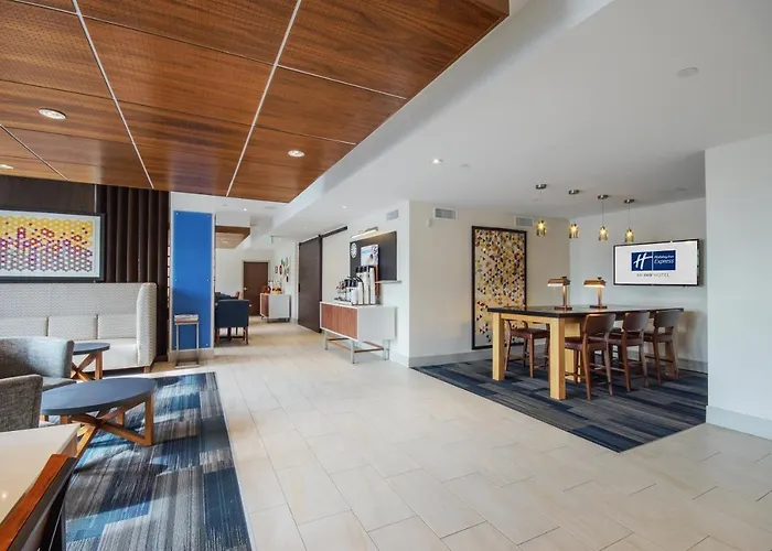Holiday Inn Express Mira Mesa San Diego By Ihg