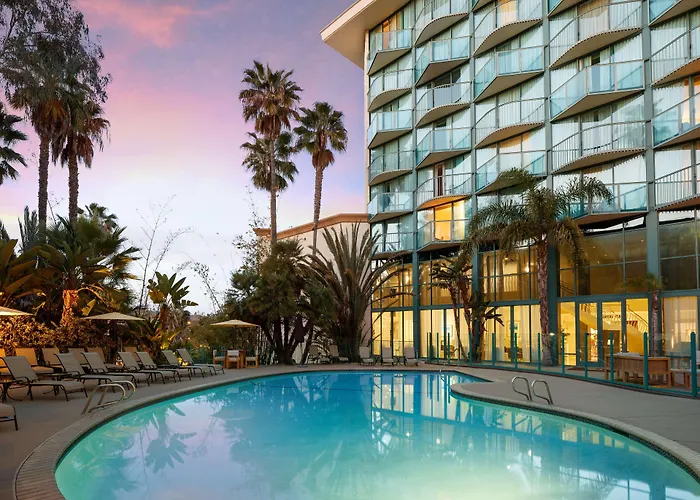 Doubletree By Hilton San Diego Hotel Circle