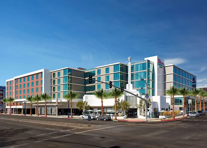 Hilton Garden Inn San Diego Downtown/Bayside