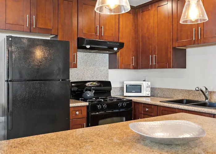 Windnsea Beach Perfection - Walk2Beach, Pet Friendly & Parking