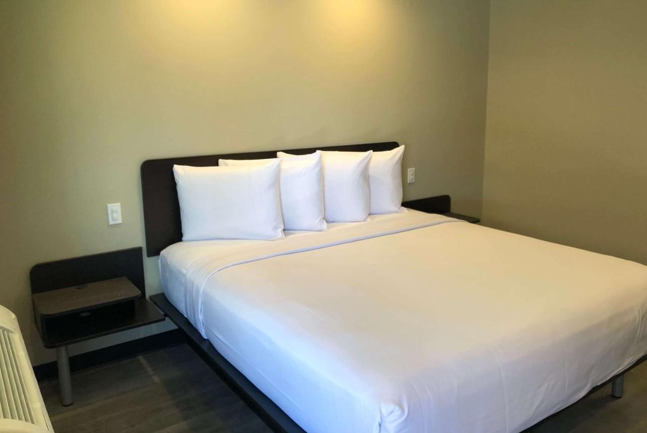 Primera Hotel San Diego
