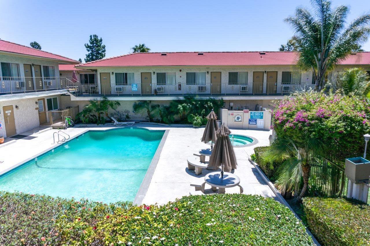 California Hotel