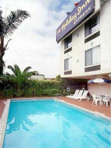 Hotel Express - Sea World Area By Ihg 2*