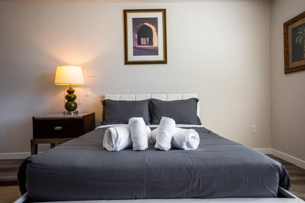 Centrally Located Cozy In Sd San Diego