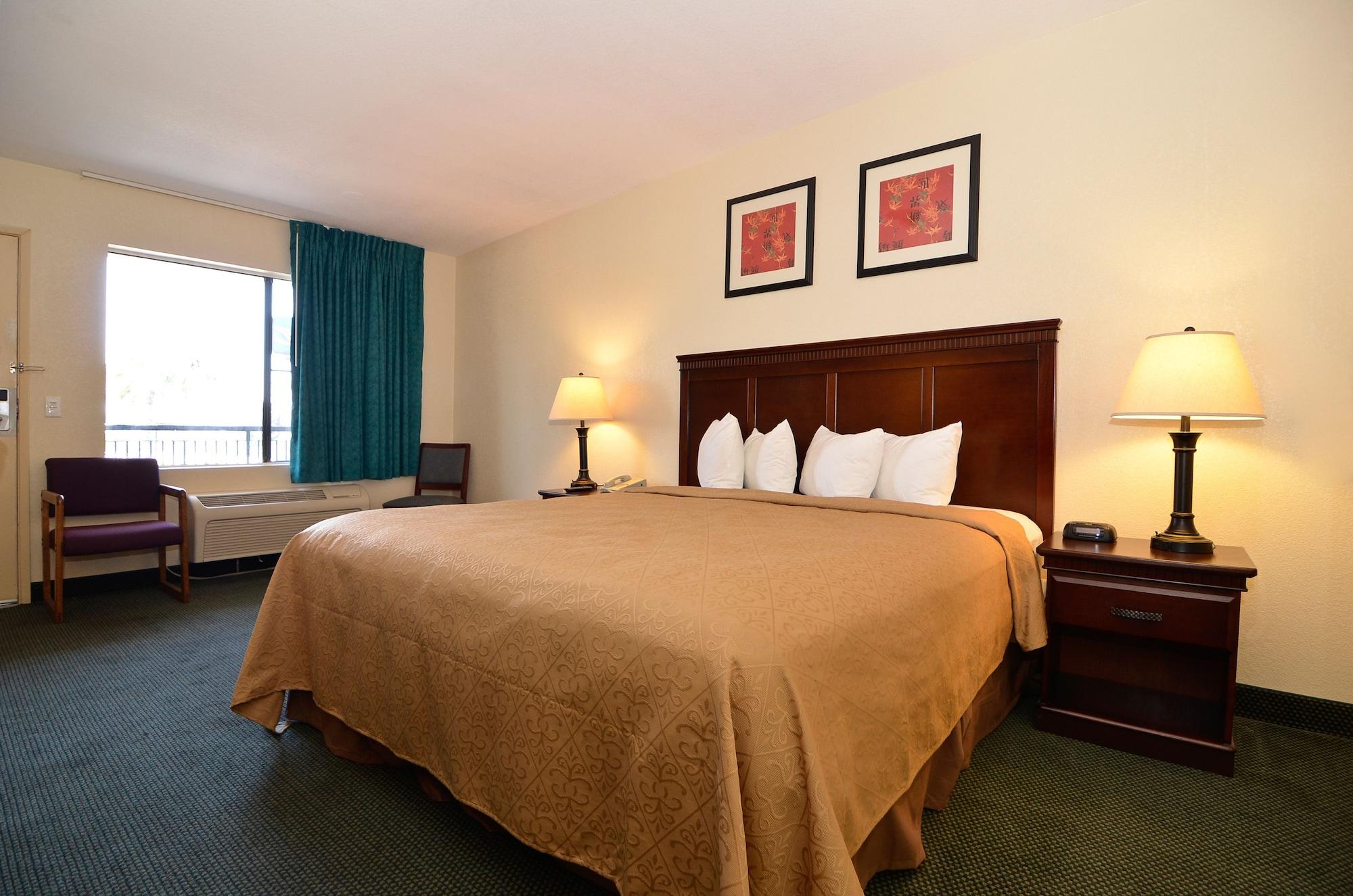 Quality I-5 Naval Base Inn
