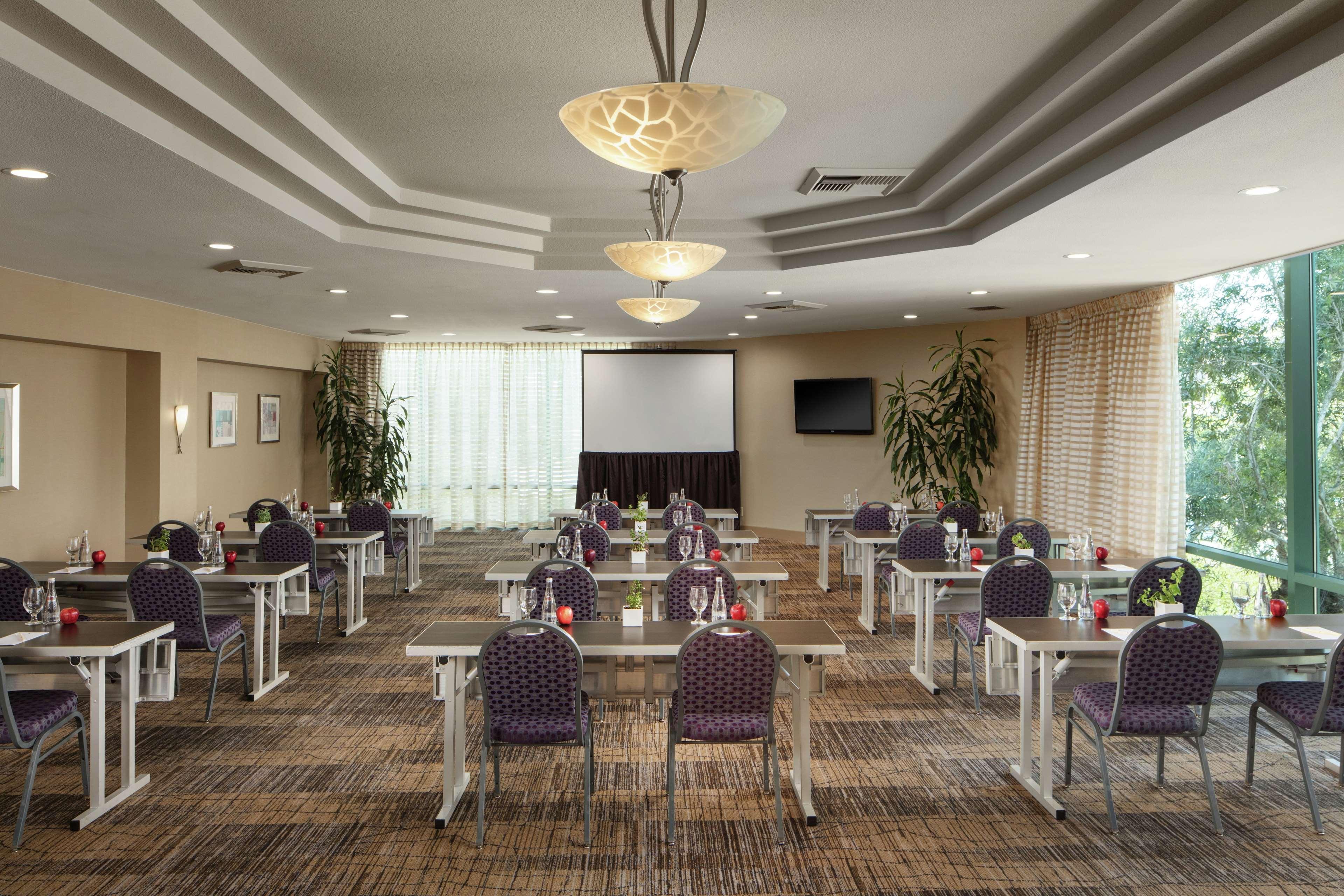 Hotel Doubletree By Hilton Circle