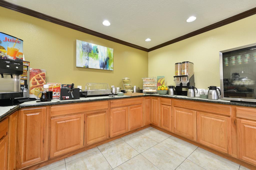 Inn Quality I-5 Naval Base San Diego
