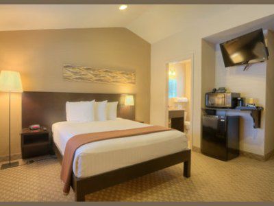 Hotel Fairfield & By Marriott Pacific