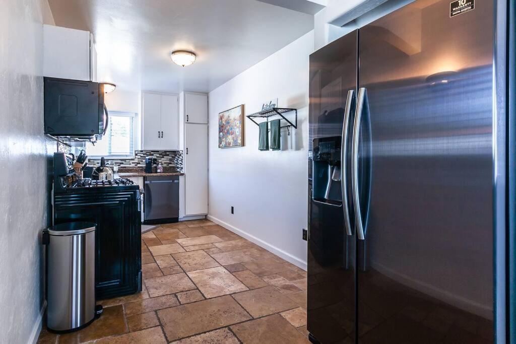Apartment Crown Point Beach Retreat
