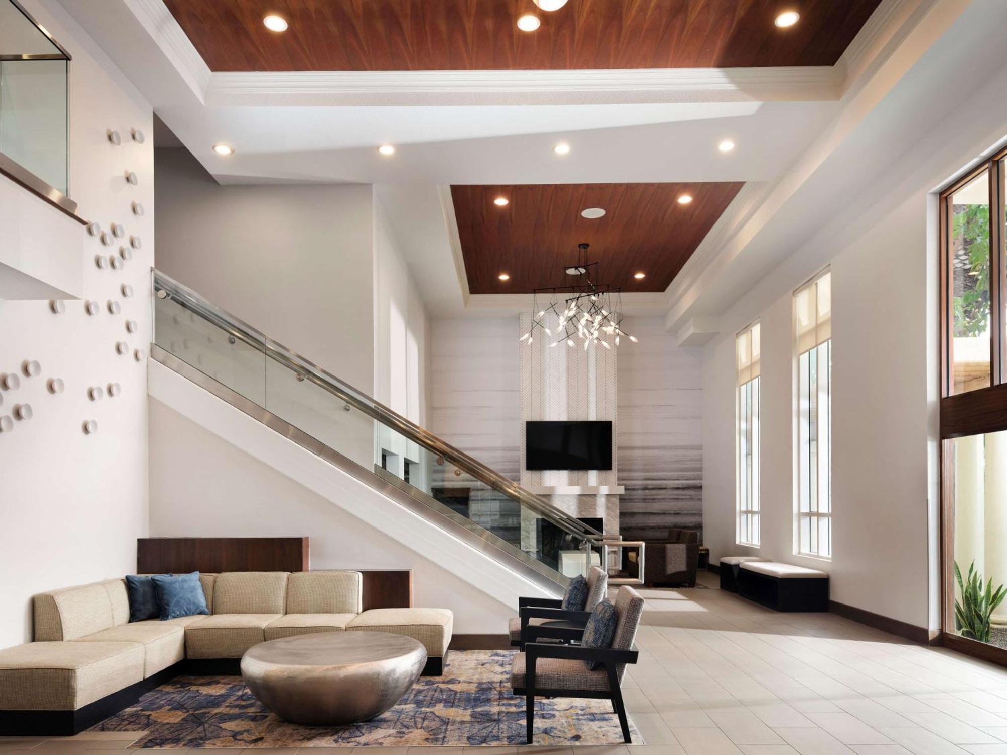 Hyatt House Sorrento Mesa Hotel