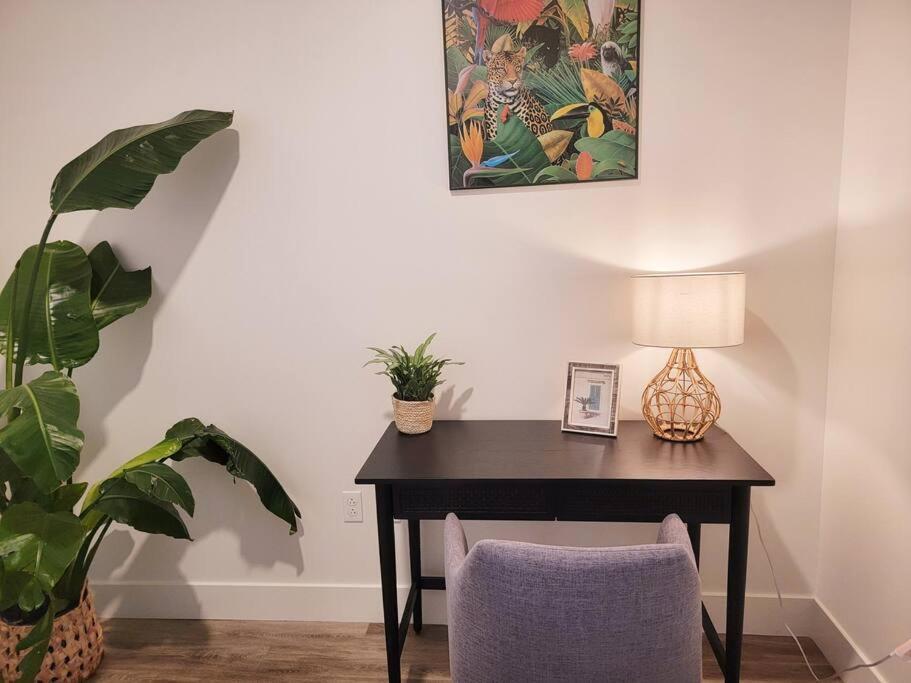 Stunning 1bed Downtown 1 Min To Petco Park Convention Center * San Diego