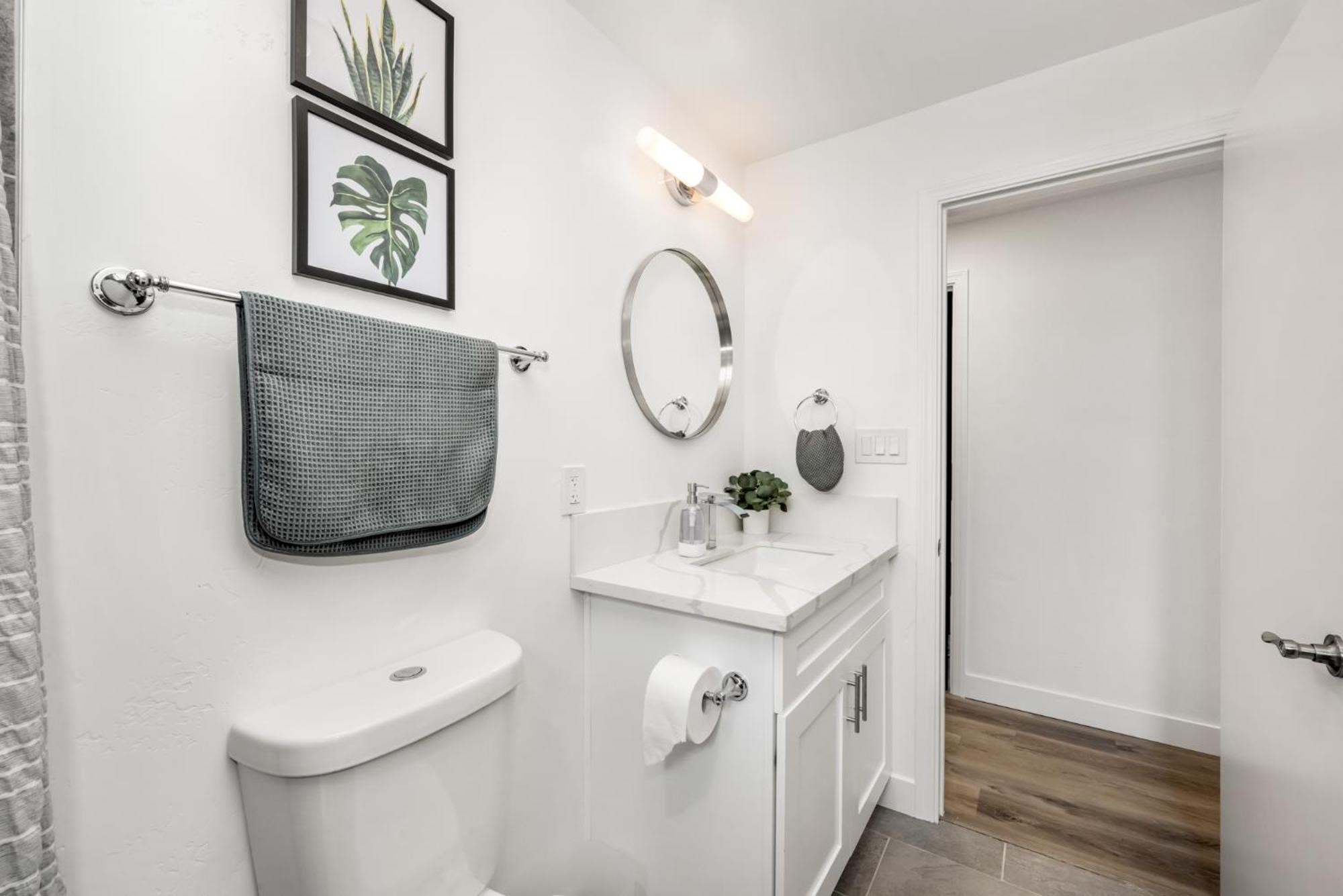 Spacious With 7 Beds Minutes From Mission Bay Holiday home San Diego