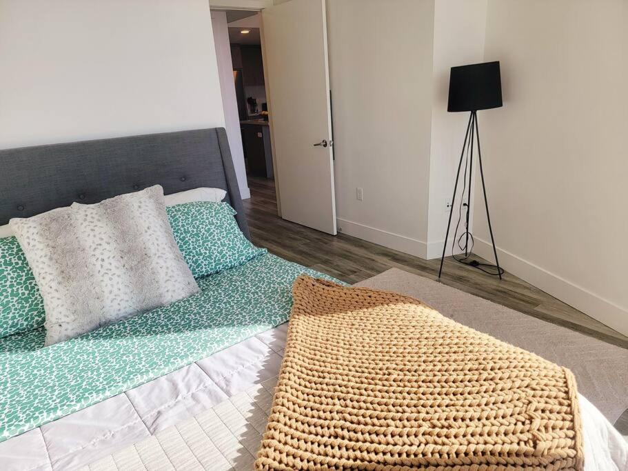 Apartment Stunning 1bed Downtown 1 Min To Petco Park Convention Center San Diego