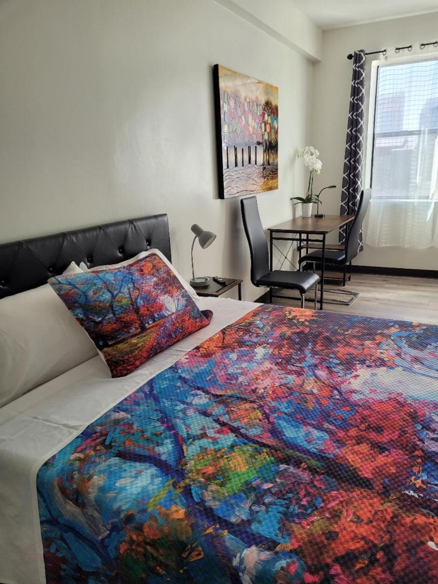 Gigi Hotel