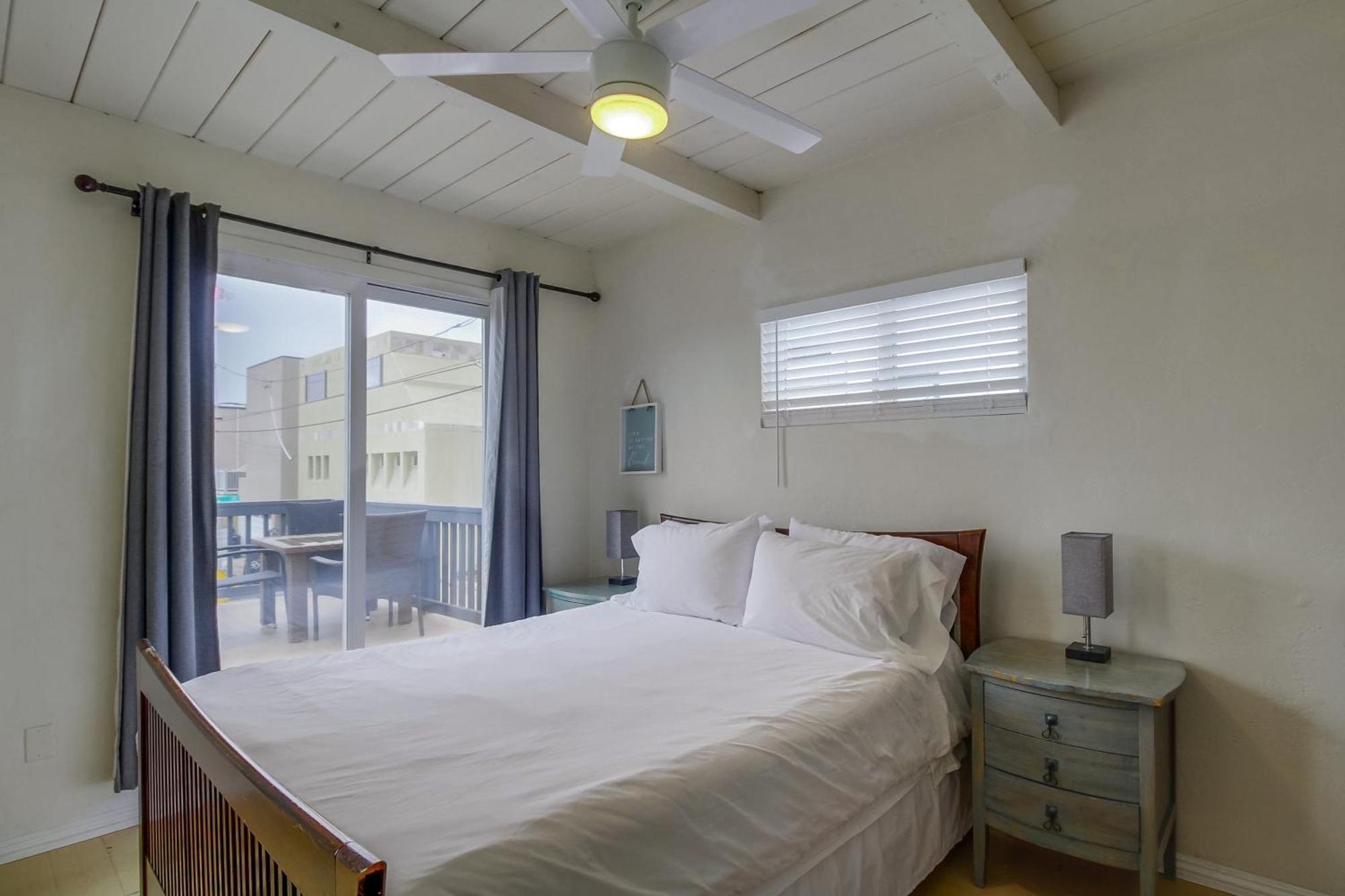 Holiday home Oceancatcher: Mission Beach Retreat With Ocean View *