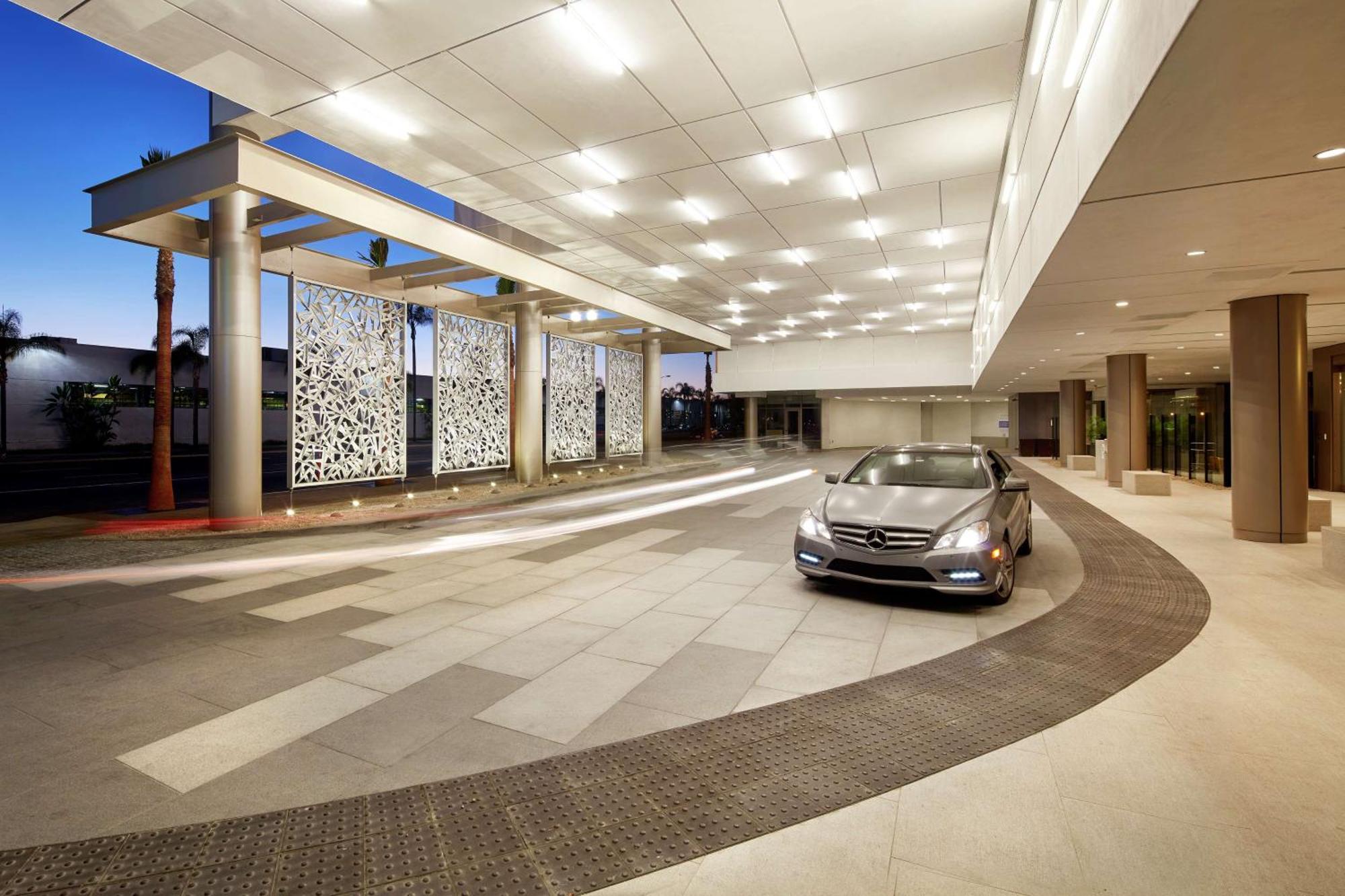 Hilton Garden Downtown/bayside, Ca San Diego